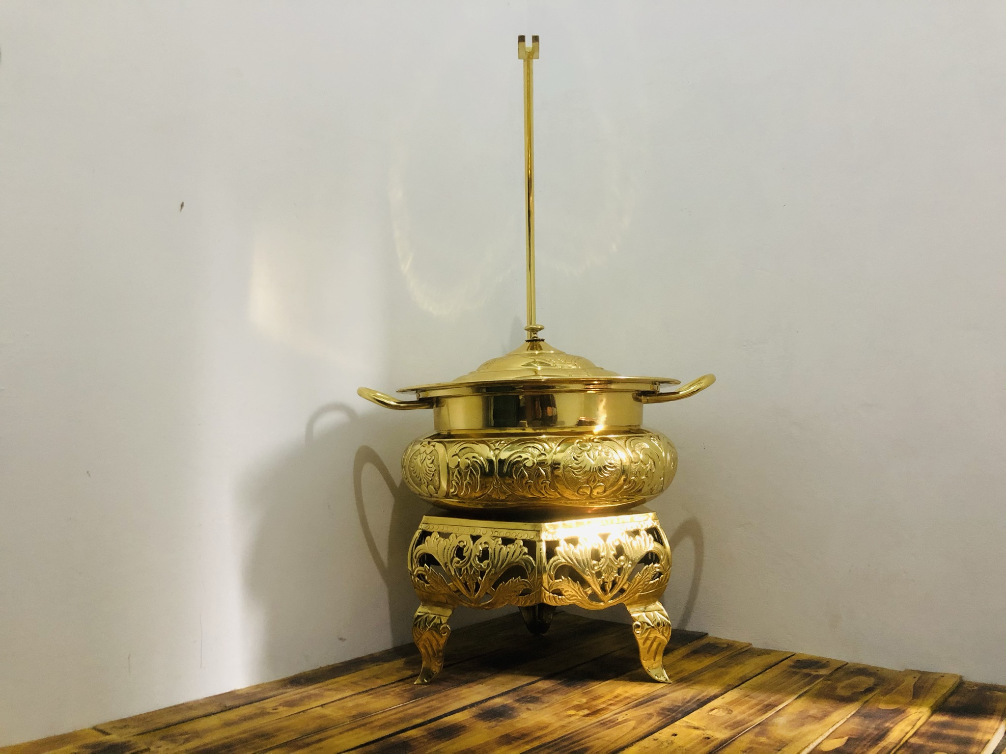 Prasmanan Kuningan - Set prasmanan kuningan, tahan lama.